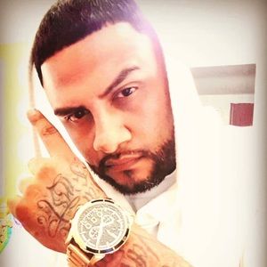 Meet your Posher, Ezequiel